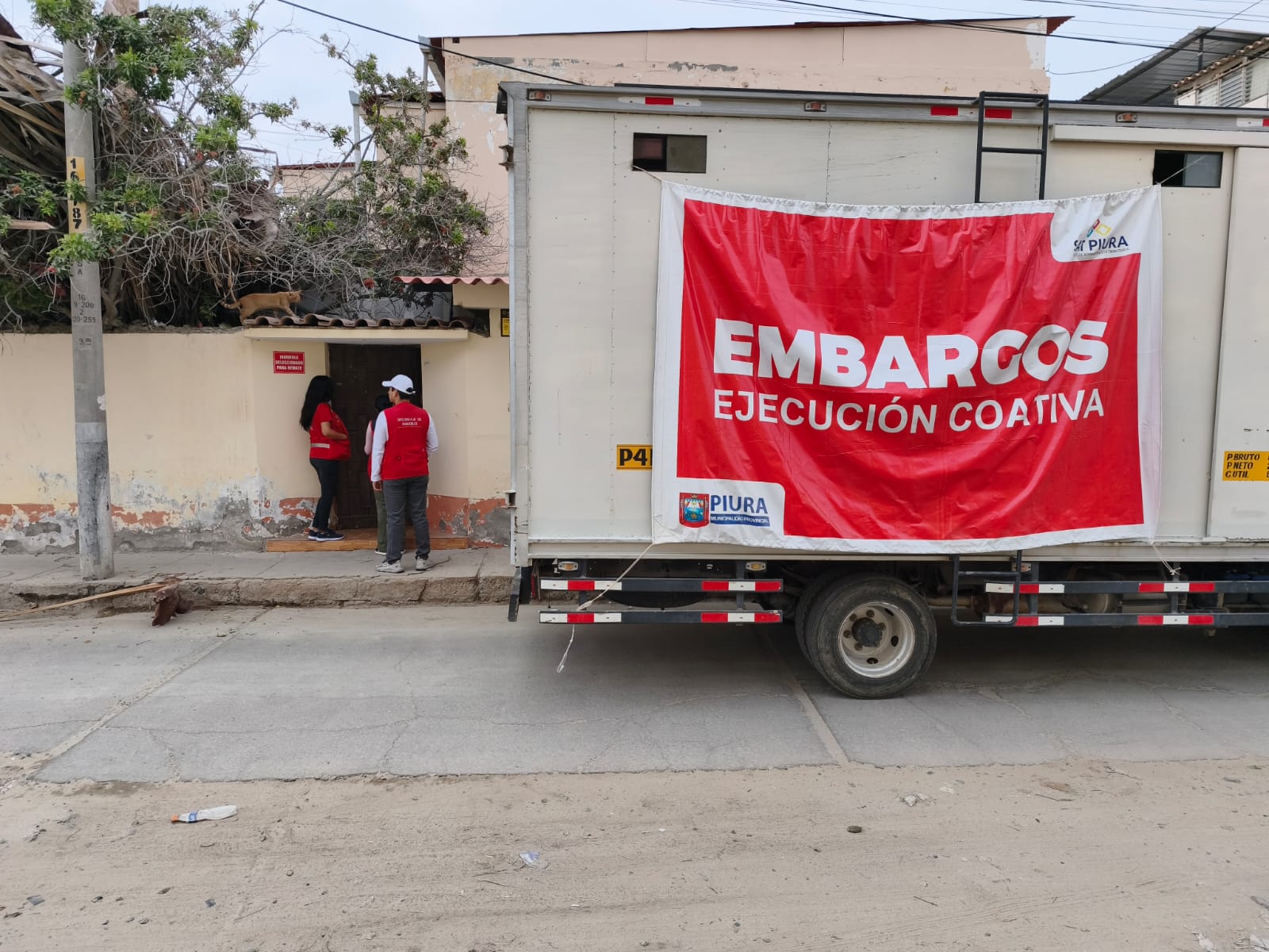 CONTRIBUYENTES MOROSOS EN LA MIRA: SAT PIURA EJECUTA OPERATIVOS DE EMBARGO
